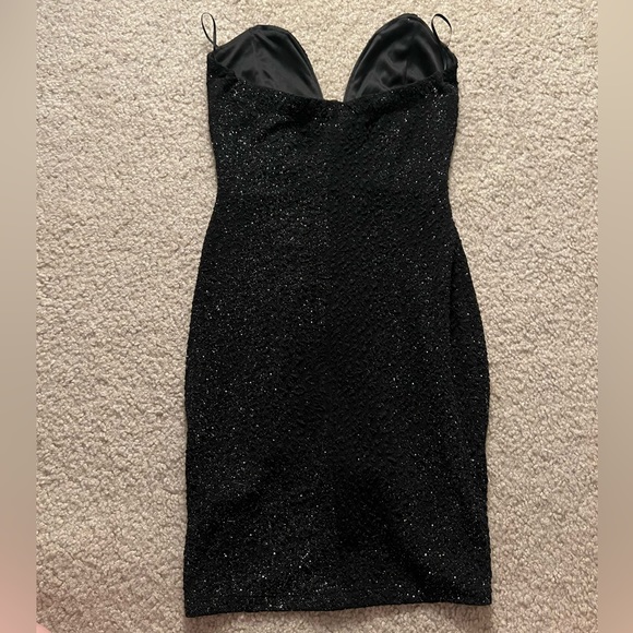Windsor Black Glitter Strapless Dress - Picture 4 of 6
